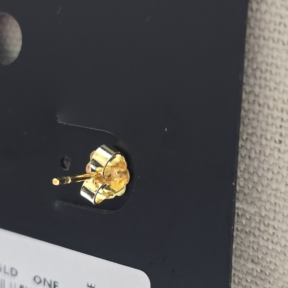 Coach Pavé Heart Stud Earrings - Picture 4 of 5